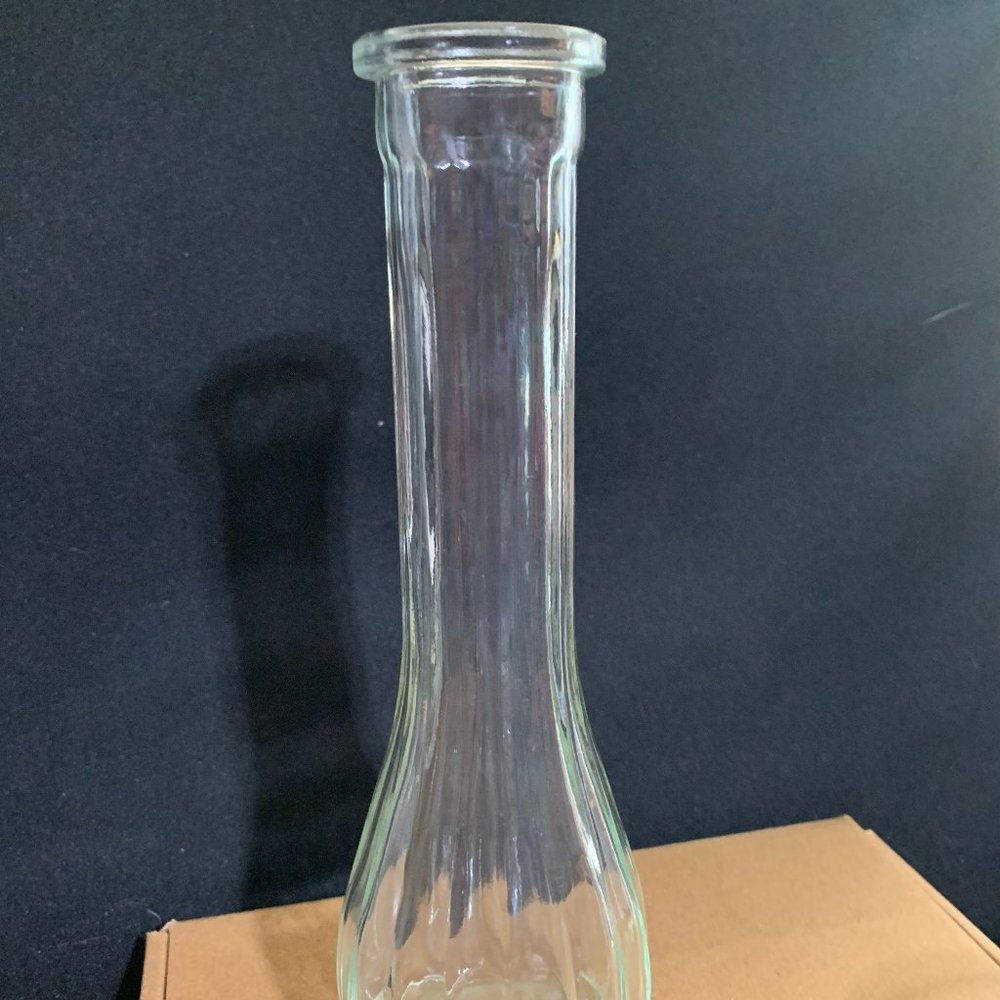 Fluted Ribbed Clear Glass Bulb Vase